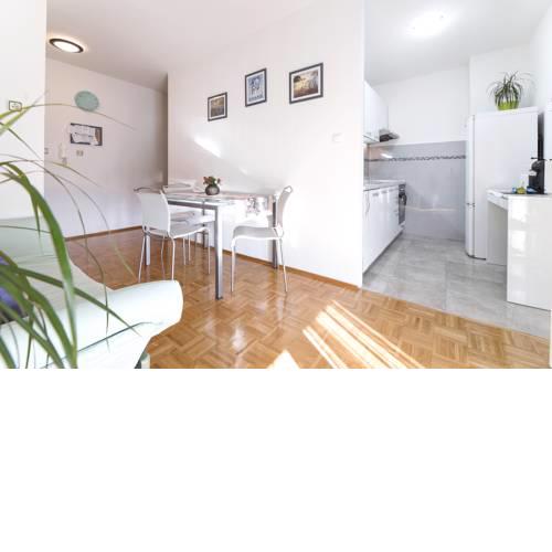 Apartment DORA Split
