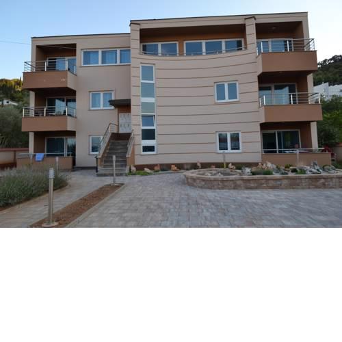 Apartment Dora