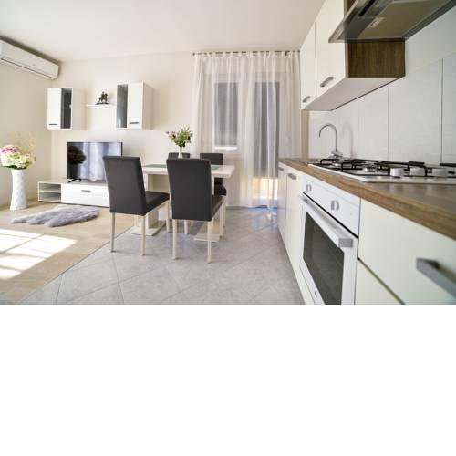 Apartment Dora