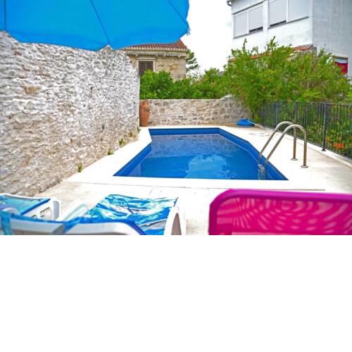 Apartment Duna - with pool