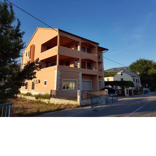 Apartment Ecclesia