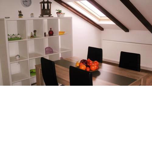Apartment Eni