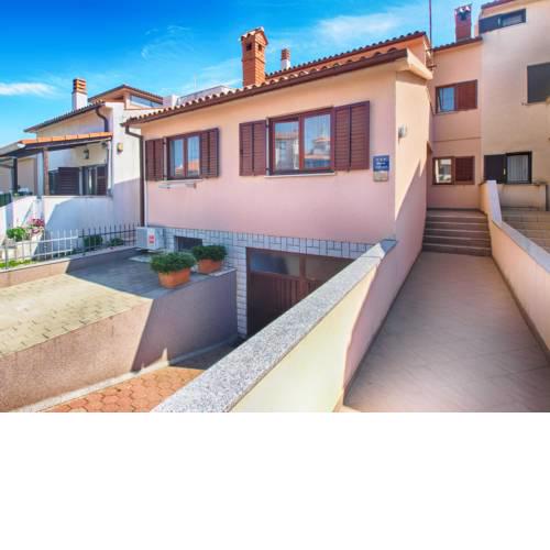 Apartment Ester 1639