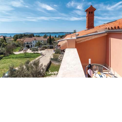Apartment Fazana with Sea View 04