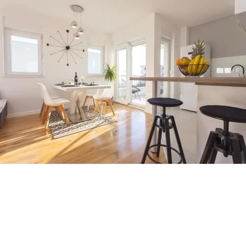 Apartment Frane