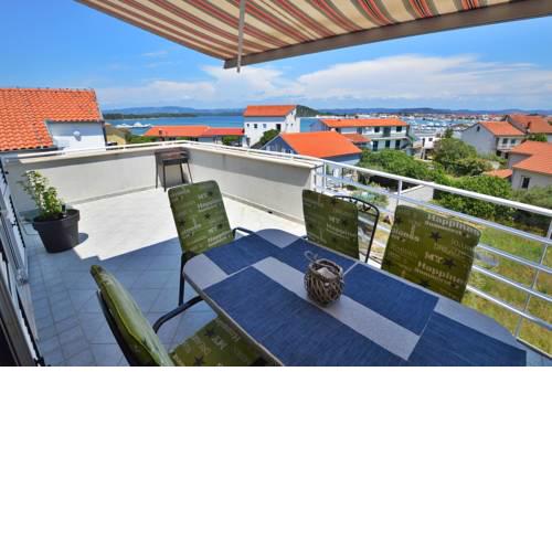 Apartment Franjo