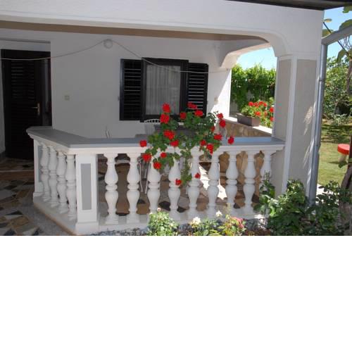 Apartment Funtana 1