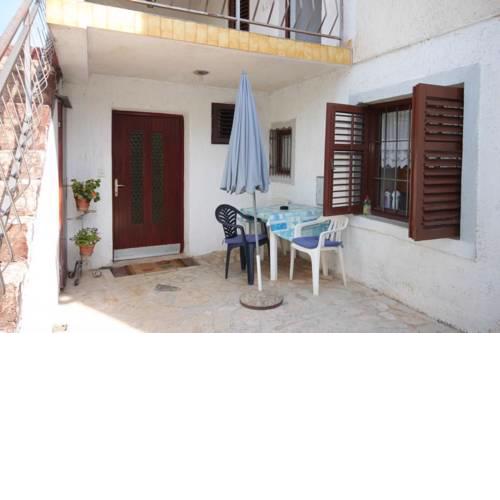 Apartment Funtana 7055b