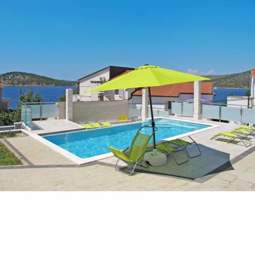 Apartment Galeb (ROZ101)