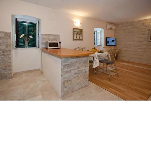 Apartment Globo Borovic