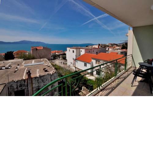 Apartment Gradac 15282d