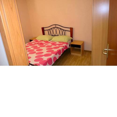 Apartment Grebastica 14014g