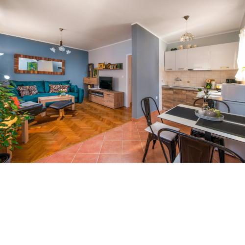 Apartment Green 29