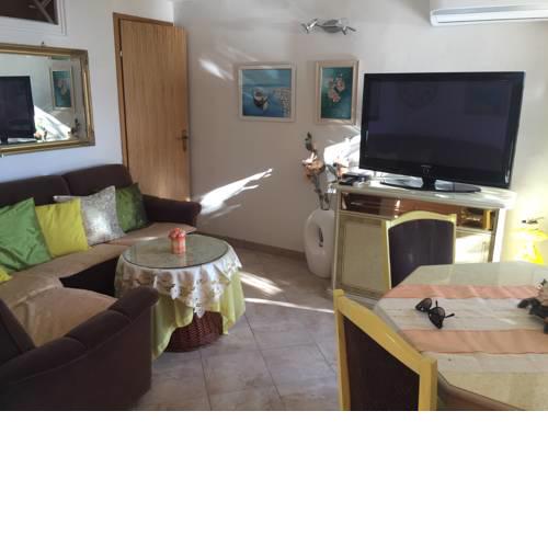 Apartment Greis