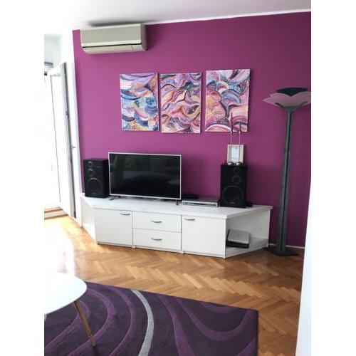 Apartment Happy