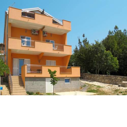 Apartment Haus Maja (SRD422)