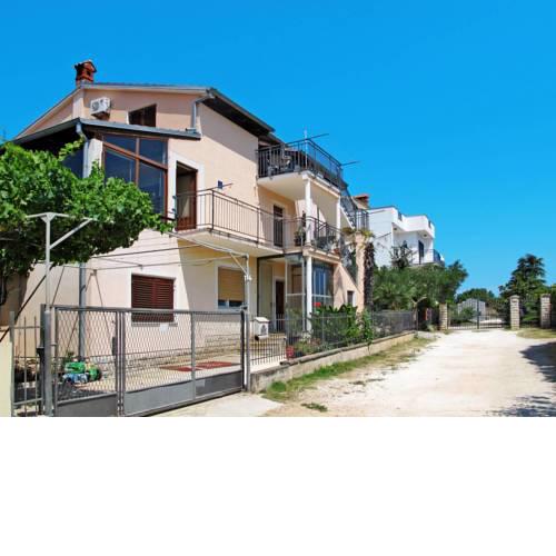 Apartment Haus Ruza (PUL613)