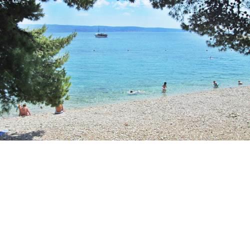 Apartment Hella , 10 meters from the beach