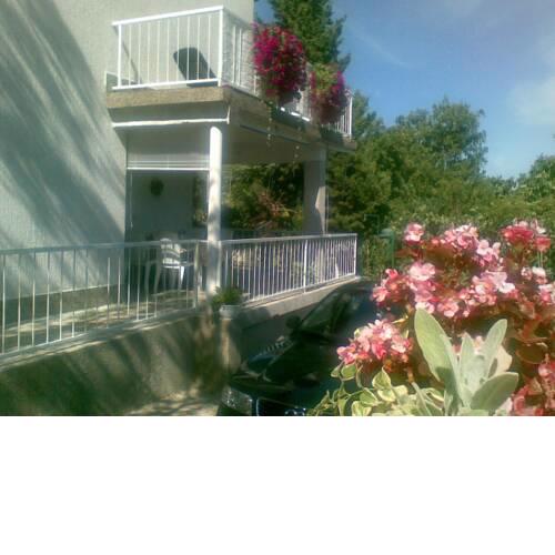 Apartment-holiday house in Malinska