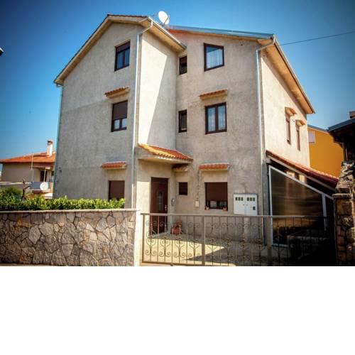 Cosy Apartment in Malinska near the Sea