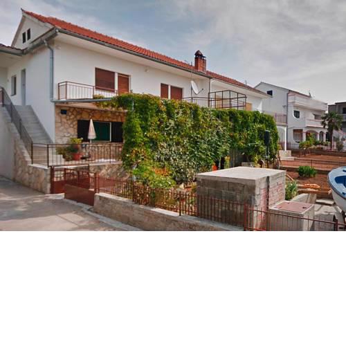 Apartment im Haus Milenka Pirovac - CDN041001-EYC