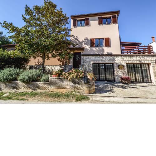 Apartment in Banjole with One-Bedroom 2