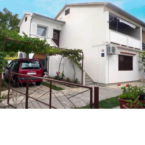 Apartment in Barbat/Insel Rab 16475