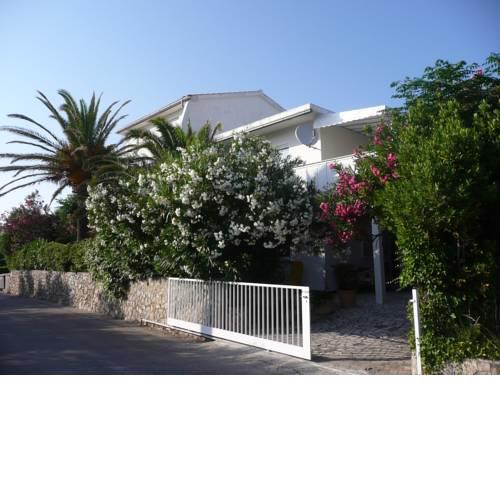 Apartment in Barbat/Insel Rab 33328