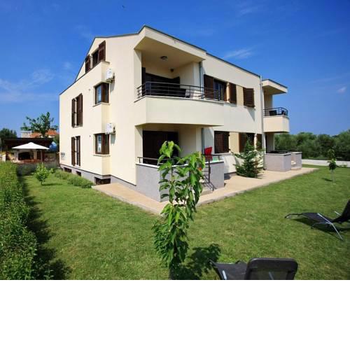 Apartment in Bibinje with Balcony, Air condition, WIFI, Washing machine (4729-3)
