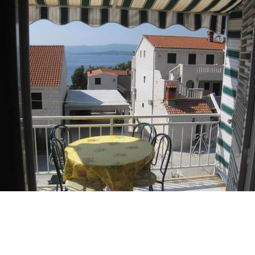 Apartment in Bol with sea view, balcony, air conditioning, WiFi 3835-2