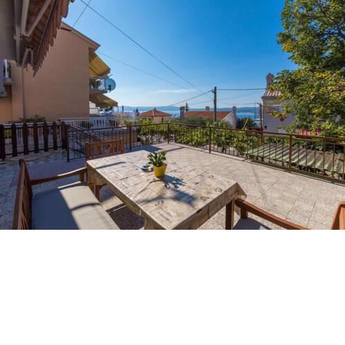 Apartment in Crikvenica 39171