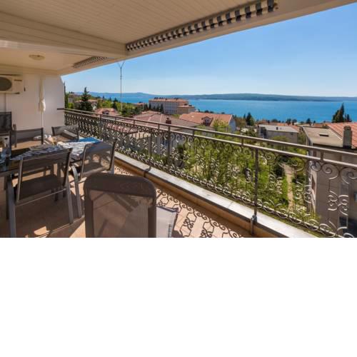 Apartment in Crikvenica 5163