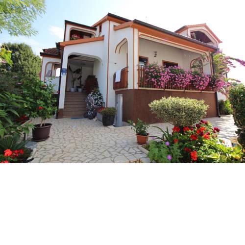 Apartment in Funtana/Istrien 12232