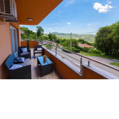Apartment in Grizane 39303