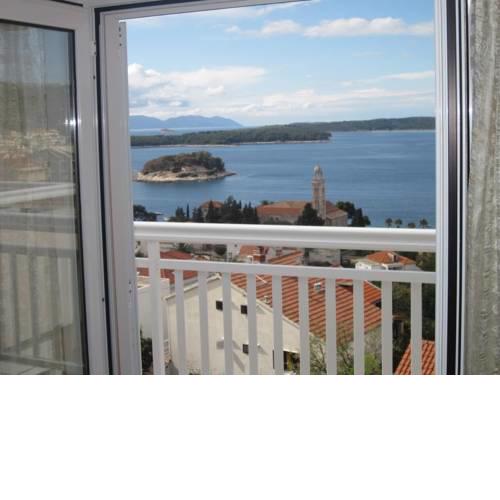 Apartment in Hvar town with sea view, terrace, air conditioning, W-LAN (3666-5)