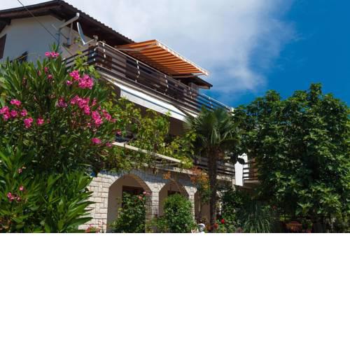 Apartment in Jadranovo 13934