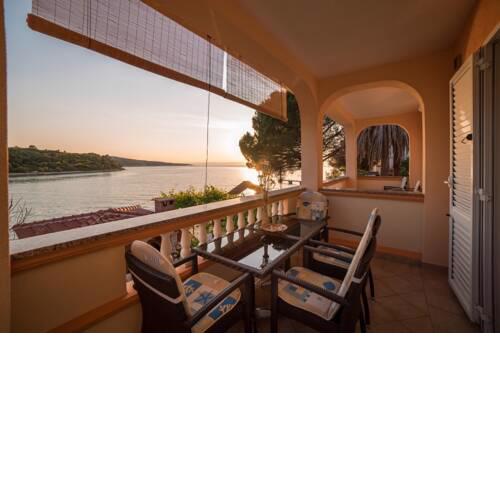 Apartment in Kampor with sea view, balcony, air conditioning, WiFi (4838-2)