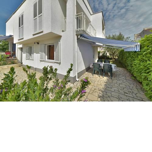 Apartment in Krk/Insel Krk 12673