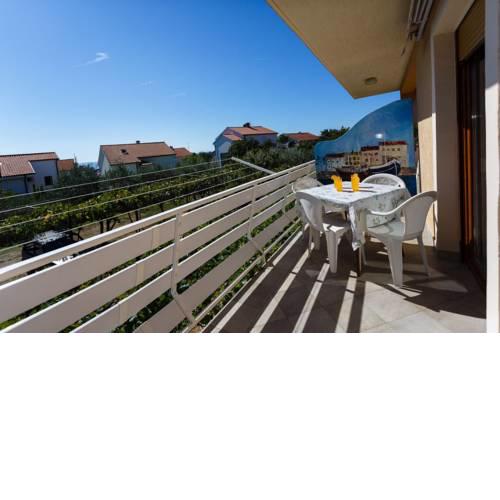 Apartment in Krk/Insel Krk 14317