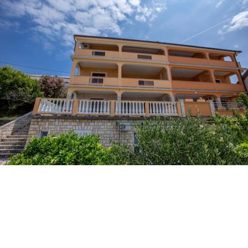 Apartment in Lopar with sea view, terrace, air conditioning, Wi-Fi (4618-4)