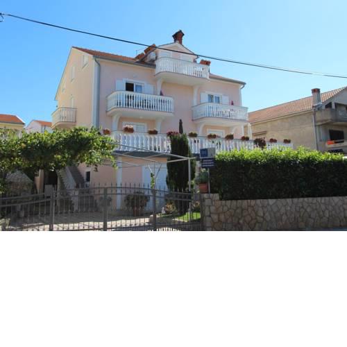 Apartment in Malinska 19