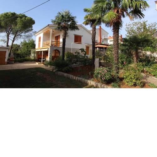 Apartment in Malinska 40