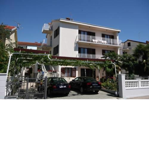 Apartment in Malinska 49