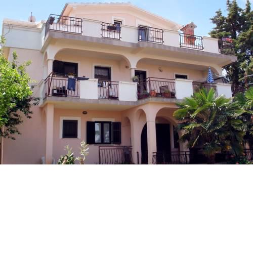 Apartment in Malinska/Insel Krk 14773