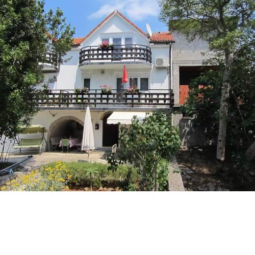 Apartment in Marsici/Insel Krk 13109