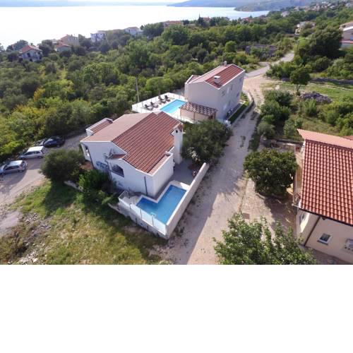 Apartment in Maslenica 37067