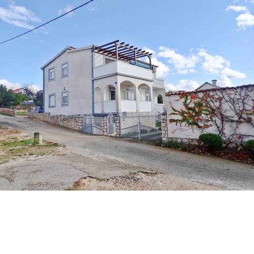 Apartment in Maslenica 38949