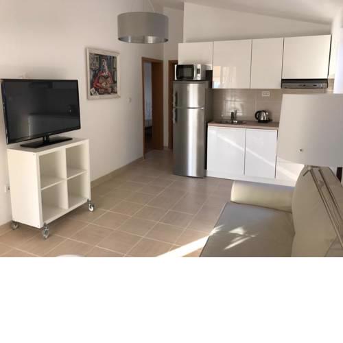 Apartment in Maslinica