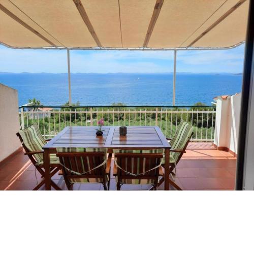 Apartment in Murter with sea view, terrace, air conditioning, W-LAN 5026-1