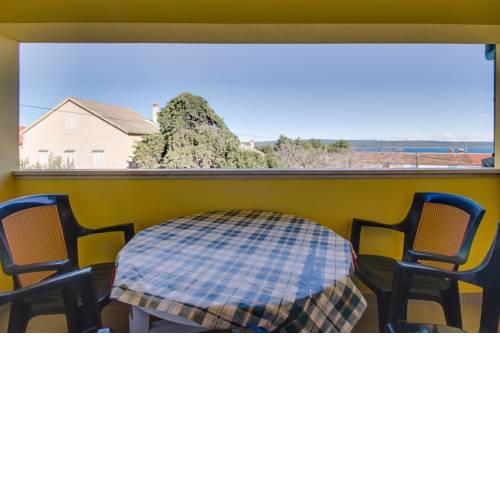 Apartment in Nerezine with sea view, balcony, air conditioning, WiFi (3587-4)